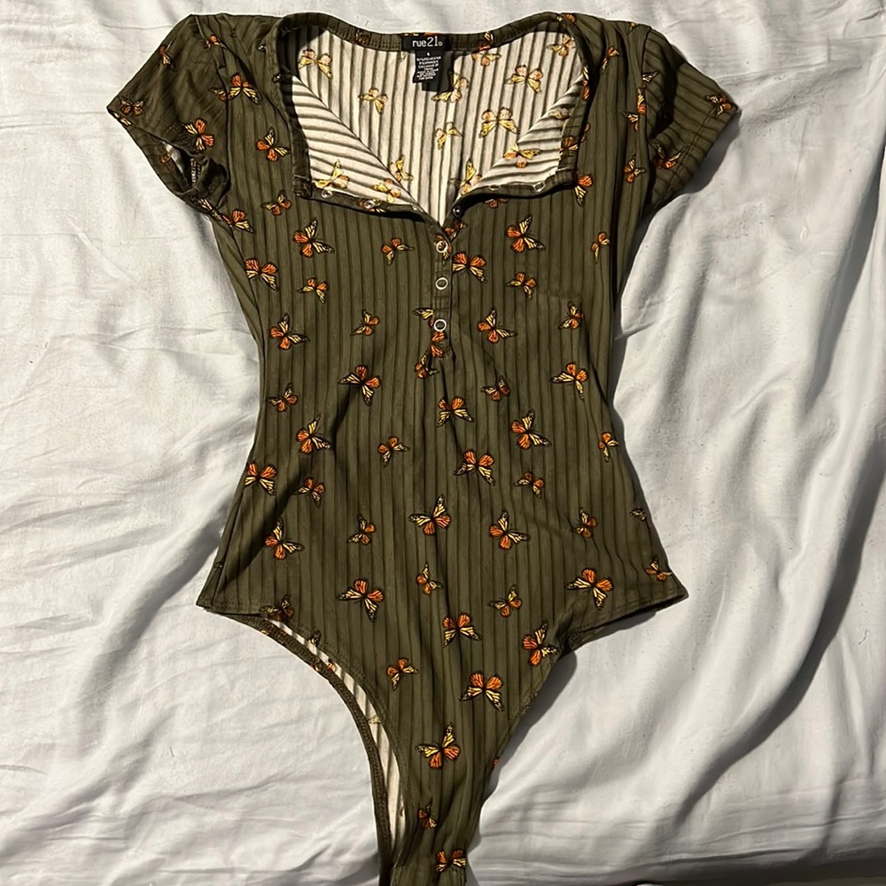 Butterfly Button bodysuit